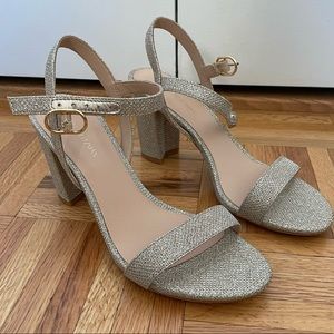 Stuart Weitzman dancer 75 block sandals heels gold NWB